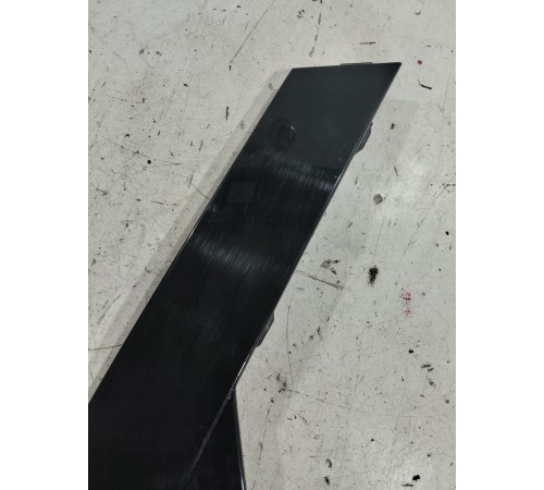 Накладка (молдинг) двери задняя правая