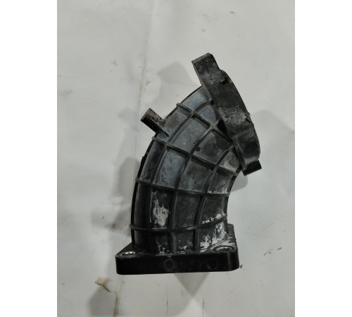 Патрубок воздушного фильтра