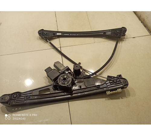 Стеклоподъемник (передний, левый)