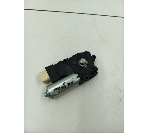 Моторчик люка электролюка крыши