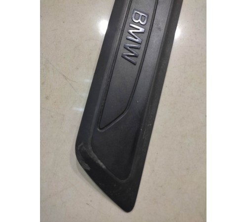 Накладка порога (задняя, левая)