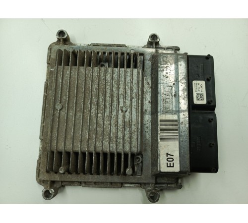 Блок управления двигателем