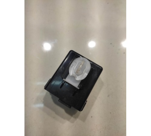 Реле стоп сигнала