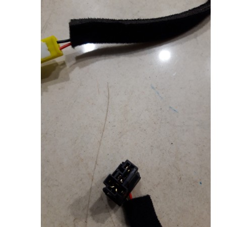 Электропроводка центральной консоли (на прикуриватель)