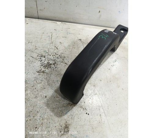 Накладка петли багажника левая