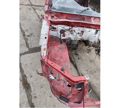 Лонжерон (четверть) передний правый