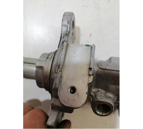 Главный тормозной цилиндр