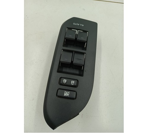 Блок кнопок стеклоподъёмников передний левый