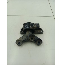 Опора двигателя левая