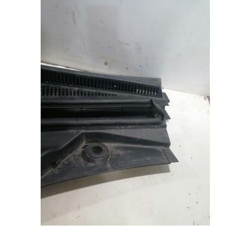 Жабо панель лобового стекла правая часть