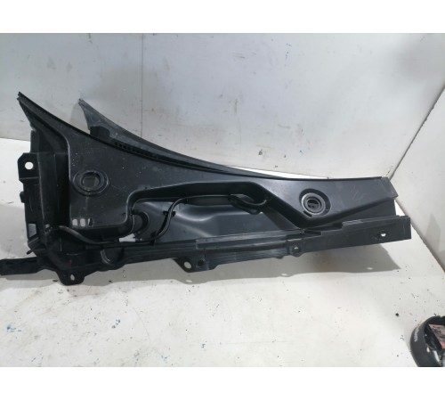 Жабо панель лобового стекла правая часть