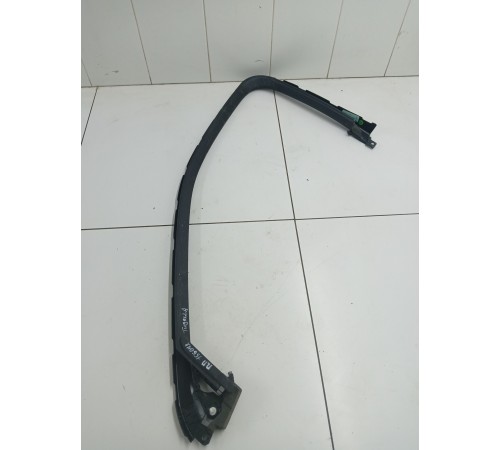 Накладка двери передняя левая