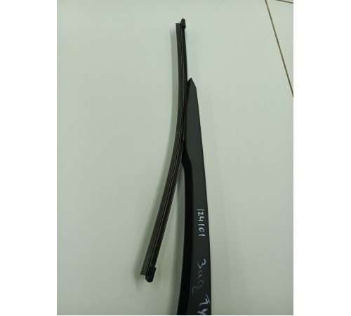 Поводок крышки багажника