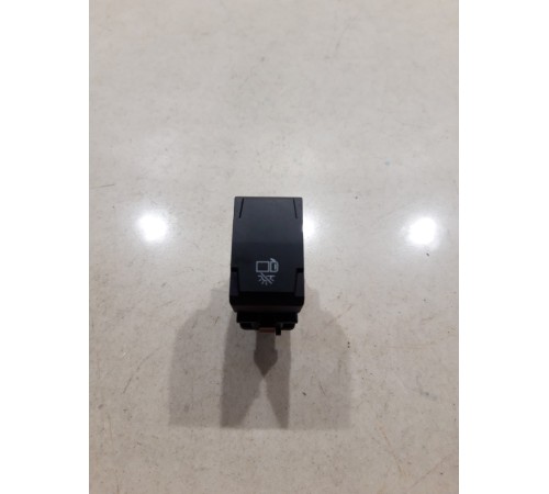 Кнопка отключения света при открытии двери