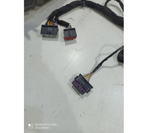 Электропроводка двери (передняя, правая)