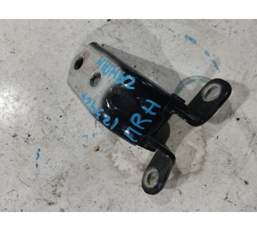 Петля двери передняя правая нижняя