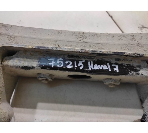 Крепеж задней раздатки