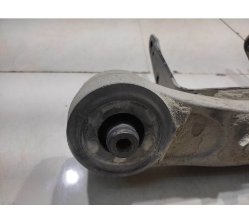 Крепеж задней раздатки