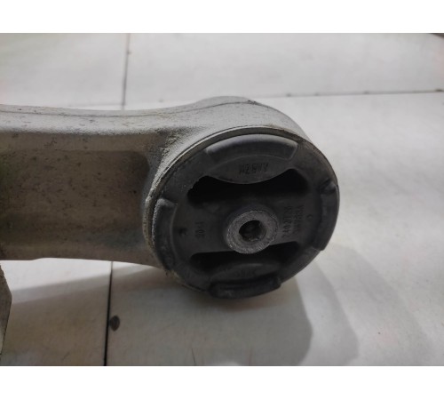 Крепеж задней раздатки