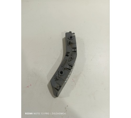 Кронштейн переднего бампера левый