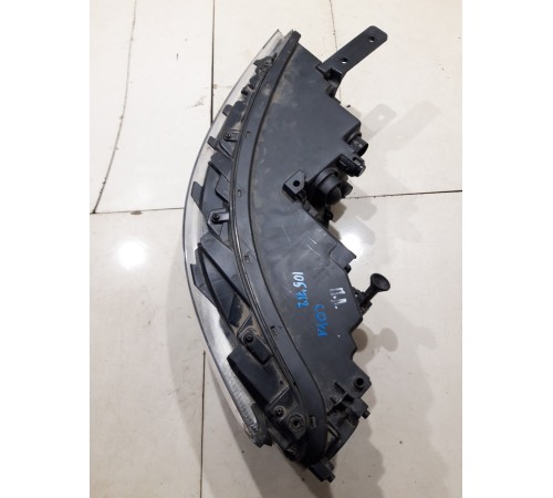 Фара (левая)