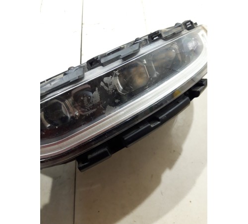 Фара (левая)