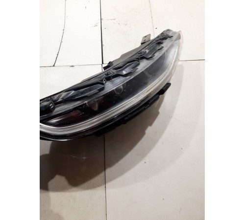 Фара (левая)