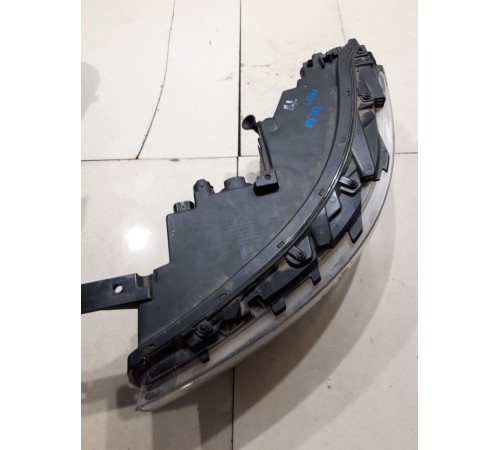 Фара (левая)