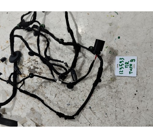 Электропроводка двери передняя правая