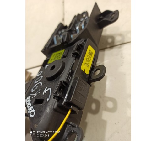 Ручка двери внутренняя(задняя правая)