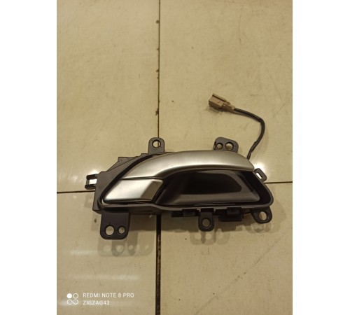 Ручка двери внутренняя(задняя правая)