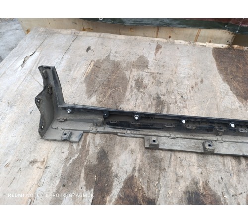 Накладка порога левая наружная 