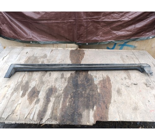 Накладка порога левая наружная 