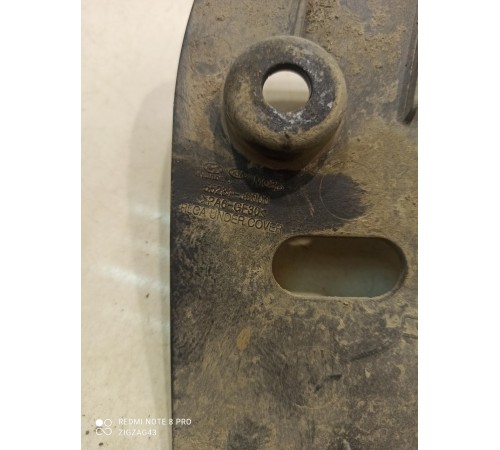 Пыльник рычага(задний правый)