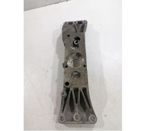 Кронштейн опора АКПП