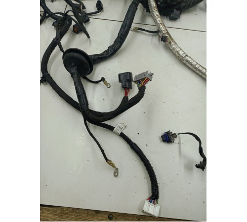 Электропроводка подкапотная с монтажным блоком