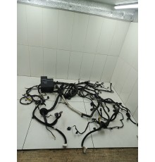 Электропроводка подкапотная с монтажным блоком