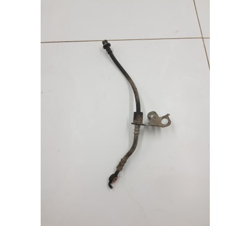 Тормозной шланг передний правый