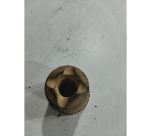 Отбойник амортизатора (передний левый)