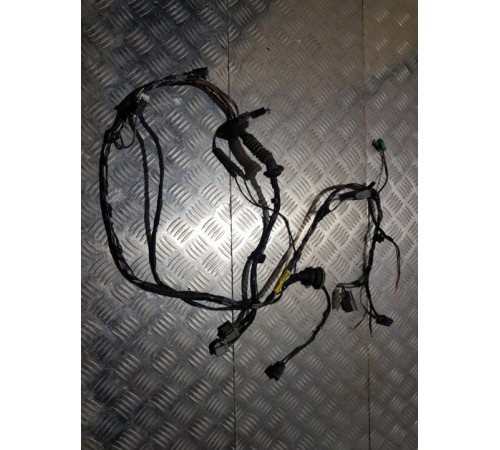 Проводка багажника задн.