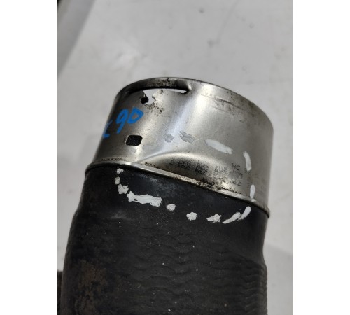 Патрубок интеркулера