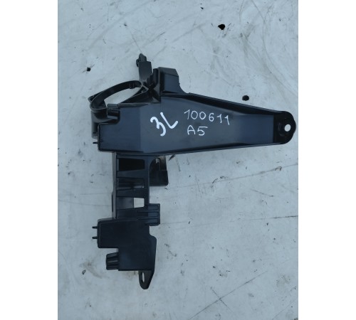 Кронштейн(крепление) кузова задний левый