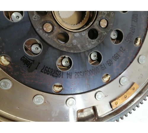 Маховик двигателя