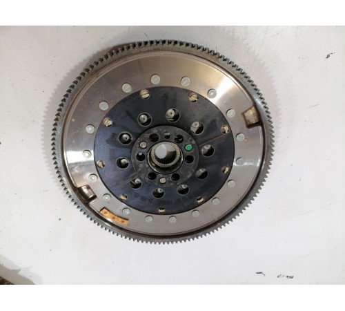 Маховик двигателя