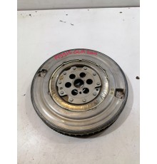 Маховик двигателя