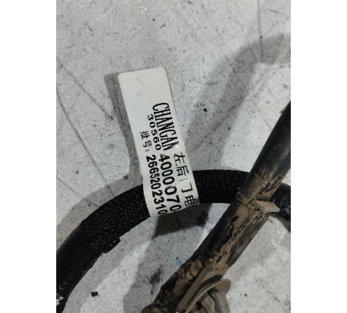 Электропроводка двери задняя левая