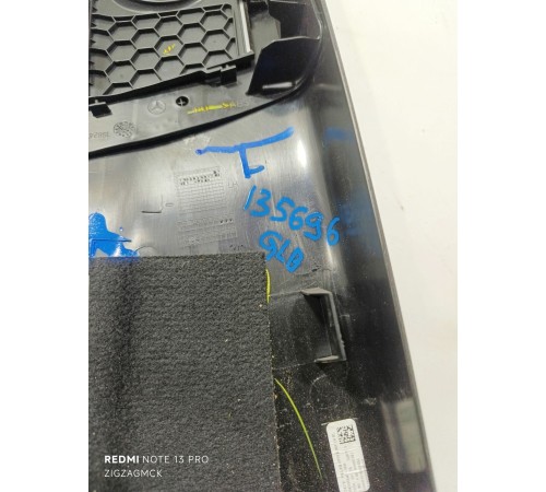 Обшивка центральной стойки левая верхняя