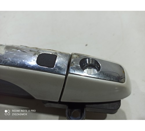 Ручка двери (передняя левая внешняя)