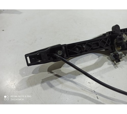 Ручка двери (передняя левая внешняя)