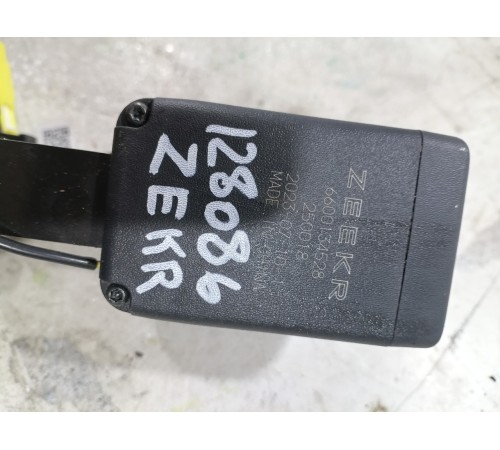 Ответная часть ремня безопасности